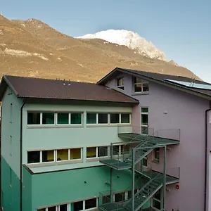  Ostello Casthello Di Vallecamonica