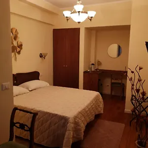 https://akire.it-romehotels.com